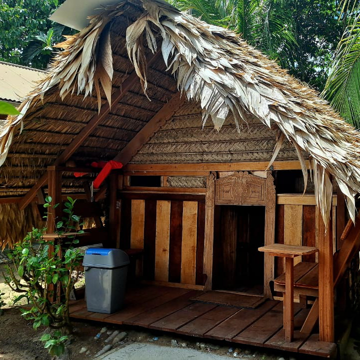 Jaw Jaw Atela Lodges