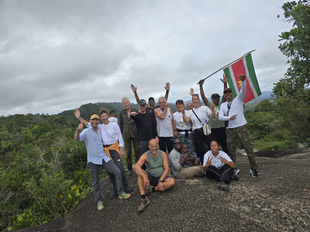 Group of people on top of the Fredberg